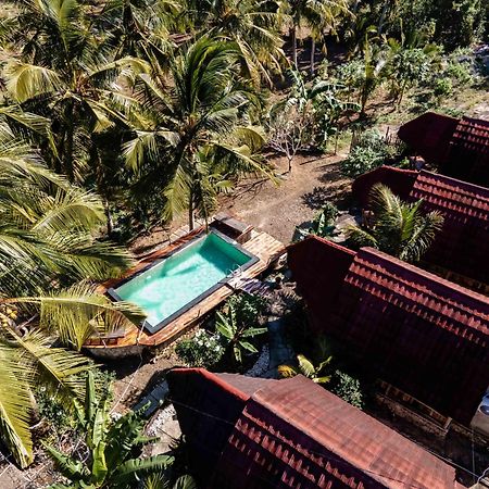 The Tamban Jukung Hotel Batumadeg Ngoại thất bức ảnh