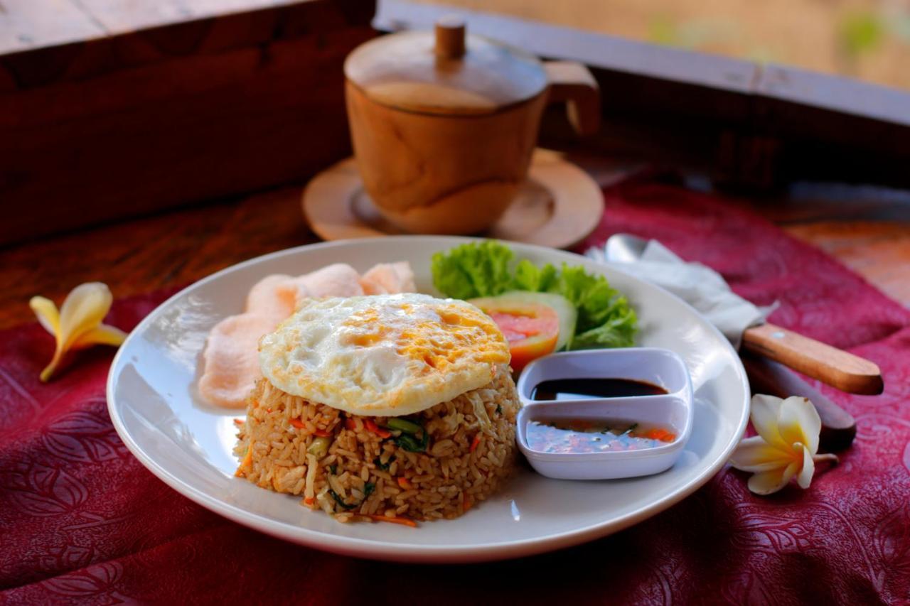 The Tamban Jukung Hotel Batumadeg Ngoại thất bức ảnh