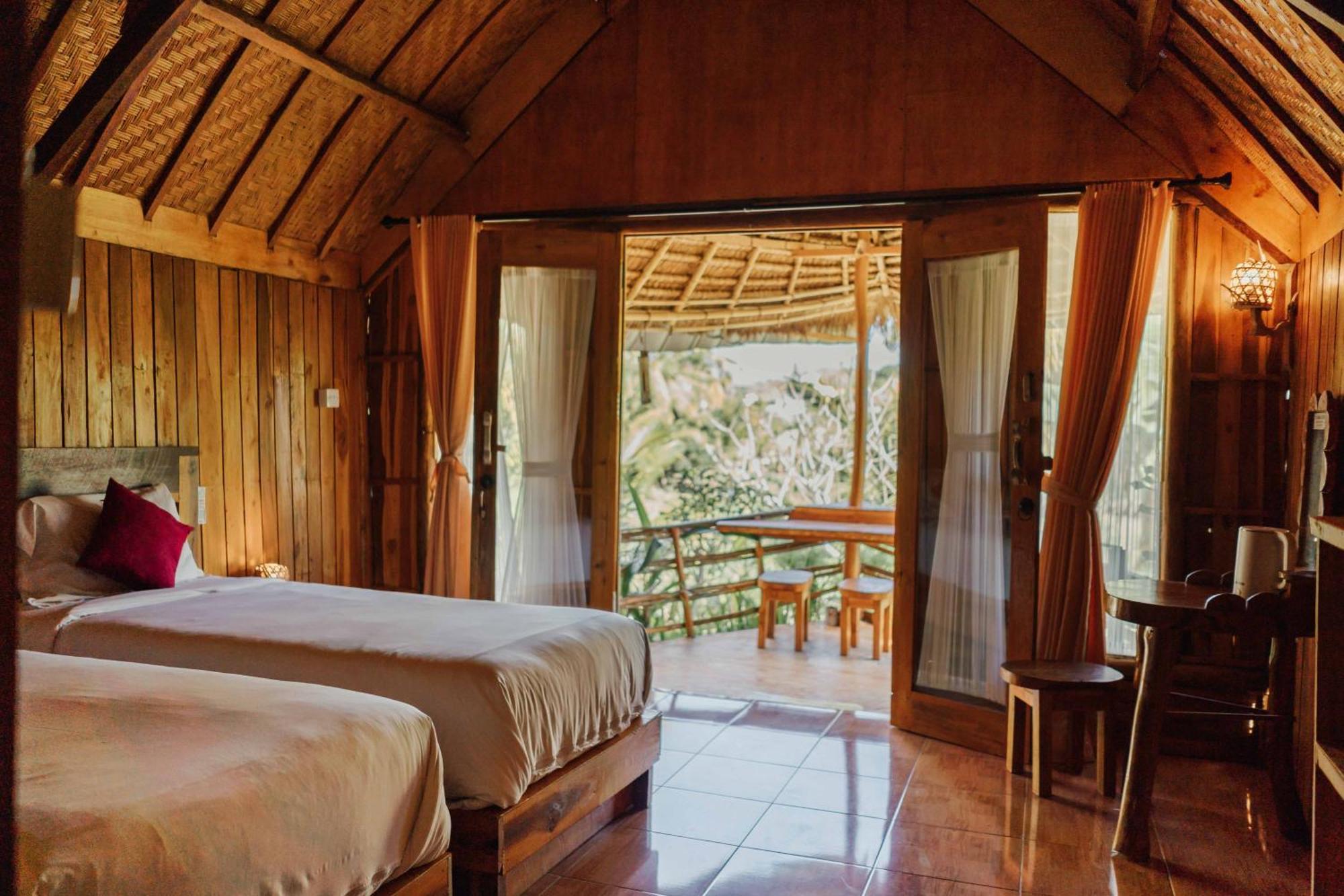 The Tamban Jukung Hotel Batumadeg Ngoại thất bức ảnh